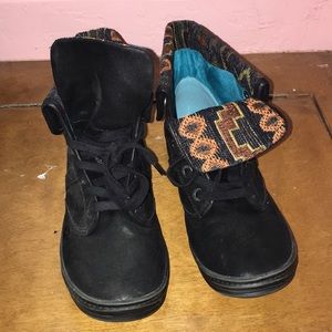 Unique black bootes with Aztec design